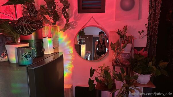 JadeyJade