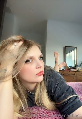 janaghost Голе фотографије OnlyFans 1