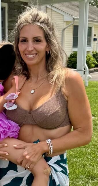 Janie Ippolito Голе фотографије OnlyFans 24