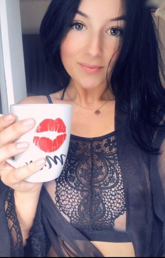 Janinavoo Голе фотографије OnlyFans 19