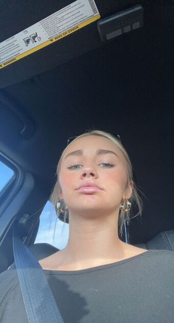 Jaylynbby Голе фотографије OnlyFans 24