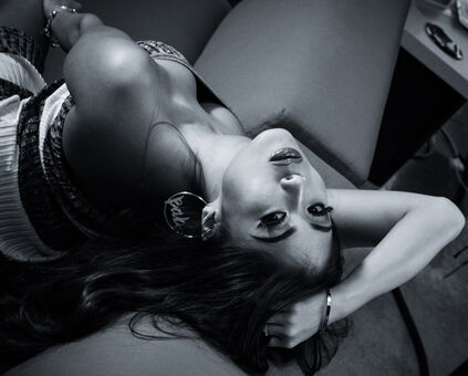 Jenny Babas Голе фотографије OnlyFans 6