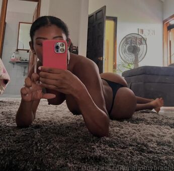 Jessica Nahomy
