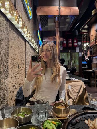 Julia Ernst Голе фотографије OnlyFans 281