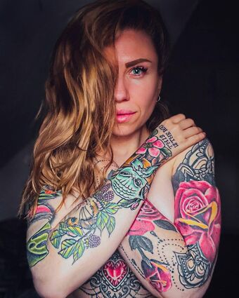 Julia Pling Голе фотографије OnlyFans 32