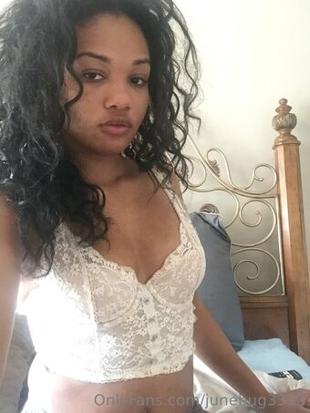 junebug3333 Голе фотографије OnlyFans 14