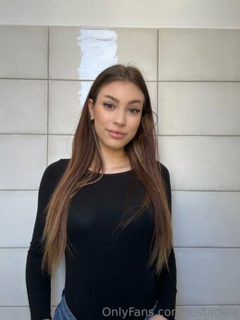 justadela Голе фотографије OnlyFans 11