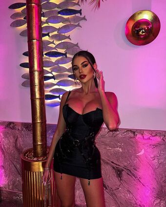 Justyna Gradek Голе фотографије OnlyFans 74