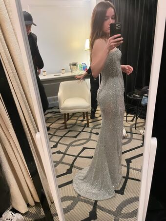 Kaitlyn Dever