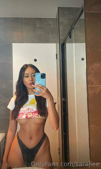 Kara J Lee Голе фотографије OnlyFans 12