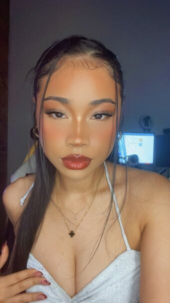KarelessKitty Голе фотографије OnlyFans 18