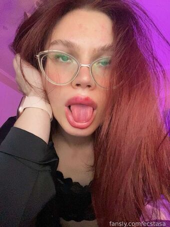 Karina Голе фотографије OnlyFans 14
