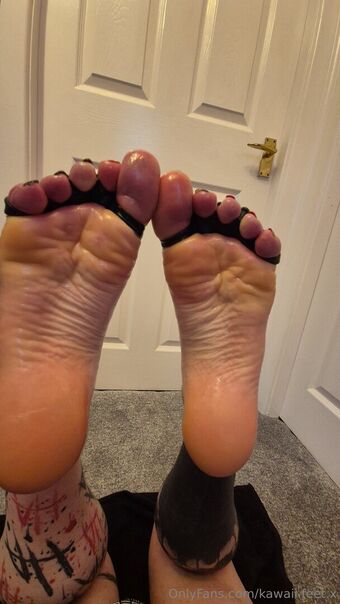 kawaii.feet.x