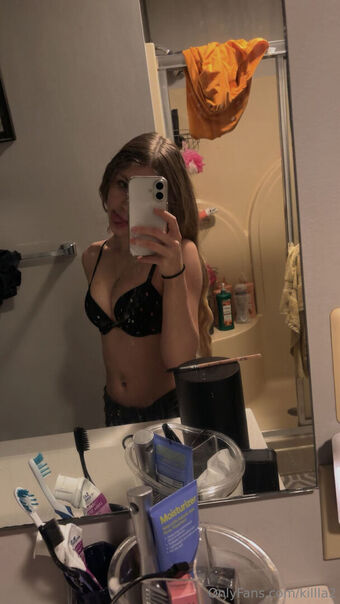kbaby Голе фотографије OnlyFans 13