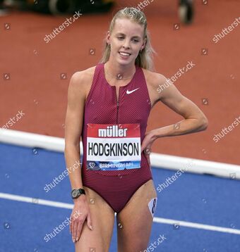 Keely Hodginkinson Голе фотографије OnlyFans 12