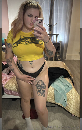keirared Голе фотографије OnlyFans 24