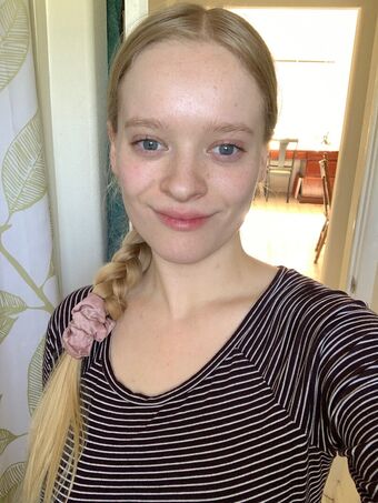 Kelley Голе фотографије OnlyFans 17