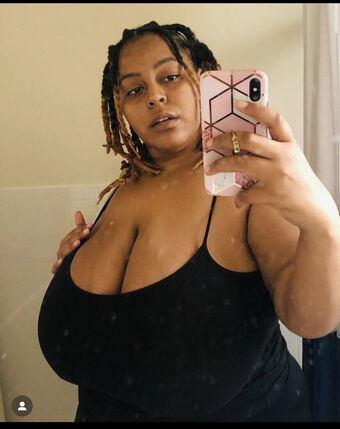 Kellymoonstone Голе фотографије OnlyFans 4