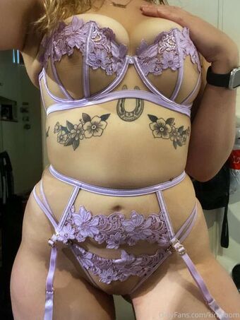 kinbloom Голе фотографије OnlyFans 20