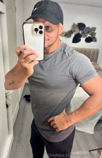 kingjamessmit Голе фотографије OnlyFans 7
