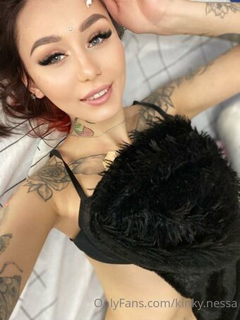 Kinky-nessa Голе фотографије OnlyFans 38