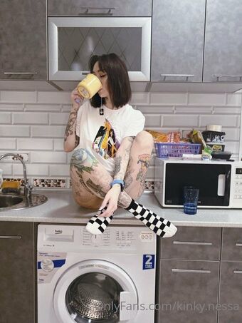 Kinky-nessa Голе фотографије OnlyFans 46