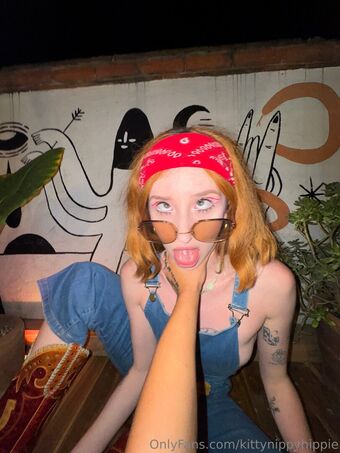 kittynippyhippie Голе фотографије OnlyFans 47