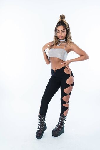 Koral Alkobi Голе фотографије OnlyFans 24