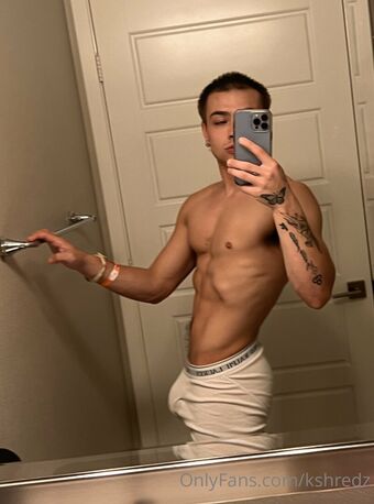 kshredz Голе фотографије OnlyFans 19