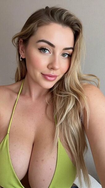 kyleeviolet Голе фотографије OnlyFans 4