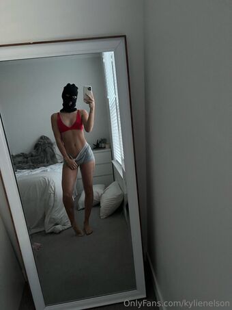 kylienelson Голе фотографије OnlyFans 55