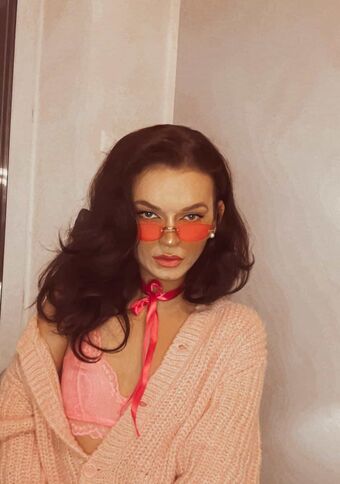 Lana Devone Голе фотографије OnlyFans 10
