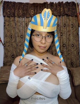 LauMeow Голе фотографије OnlyFans 46