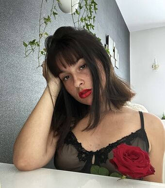 Laureen Голе фотографије OnlyFans 1