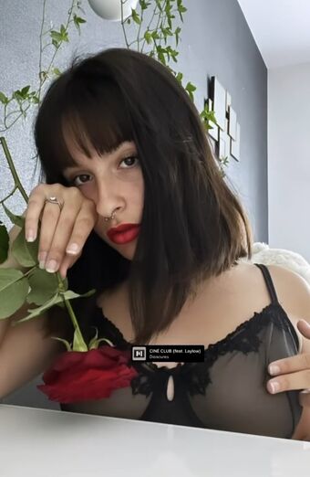 Laureen Голе фотографије OnlyFans 2
