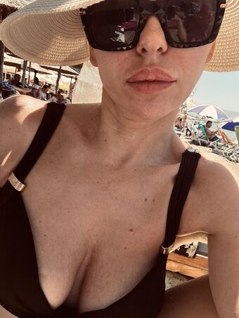 Lea Голе фотографије OnlyFans 13