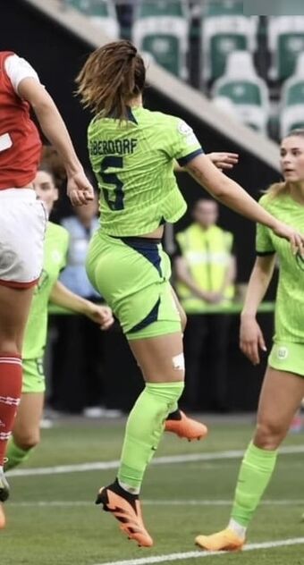 Lena Oberdorf Голе фотографије OnlyFans 34