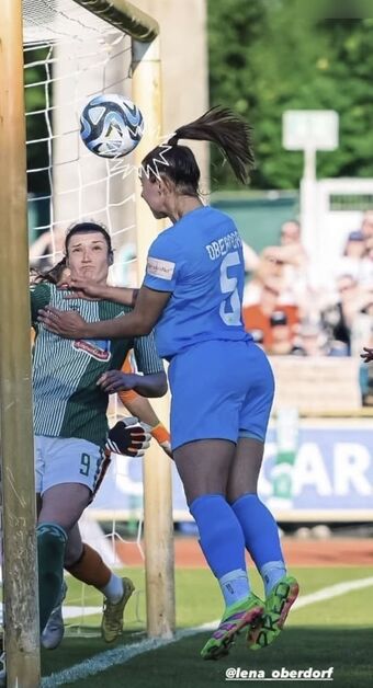 Lena Oberdorf Голе фотографије OnlyFans 35