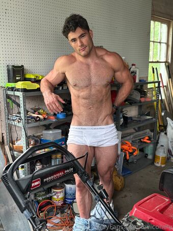 leviconely Голе фотографије OnlyFans 2