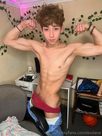 levilane Голе фотографије OnlyFans 18
