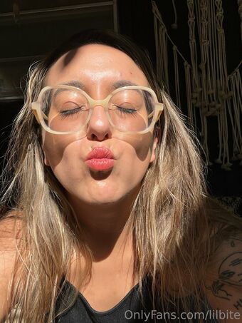 Lilbite Голе фотографије OnlyFans 37