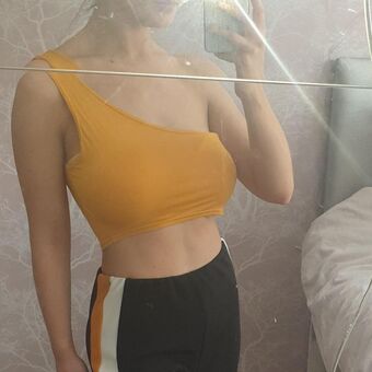 Lilly Голе фотографије OnlyFans 20