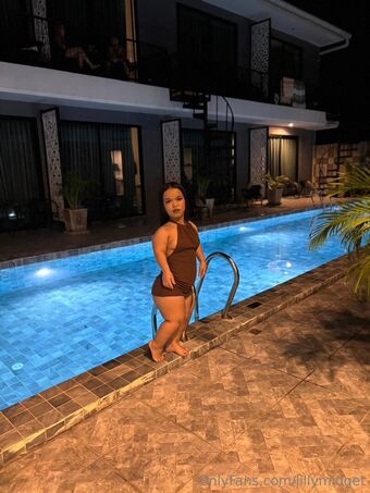 lillymidget Голе фотографије OnlyFans 5