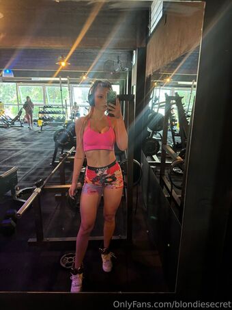 lilyblake Голе фотографије OnlyFans 20