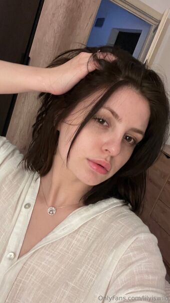 lilyiswild Голе фотографије OnlyFans 11