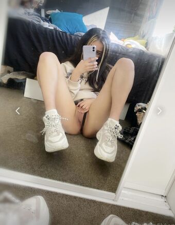 LilyLuvsOf Голе фотографије OnlyFans 2