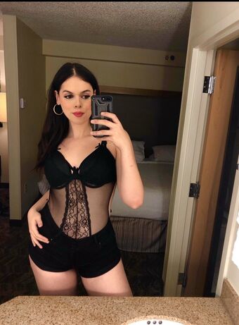 linalust13 Голе фотографије OnlyFans 13