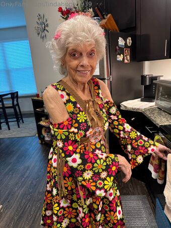 lindahope1939 Голе фотографије OnlyFans 79