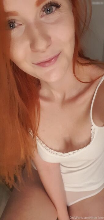 little_bee Голе фотографије OnlyFans 69