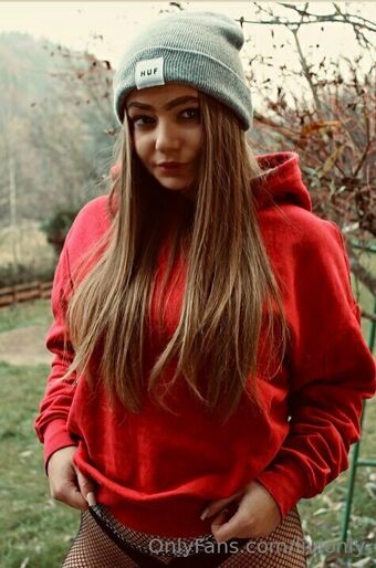 livionly Голе фотографије OnlyFans 36